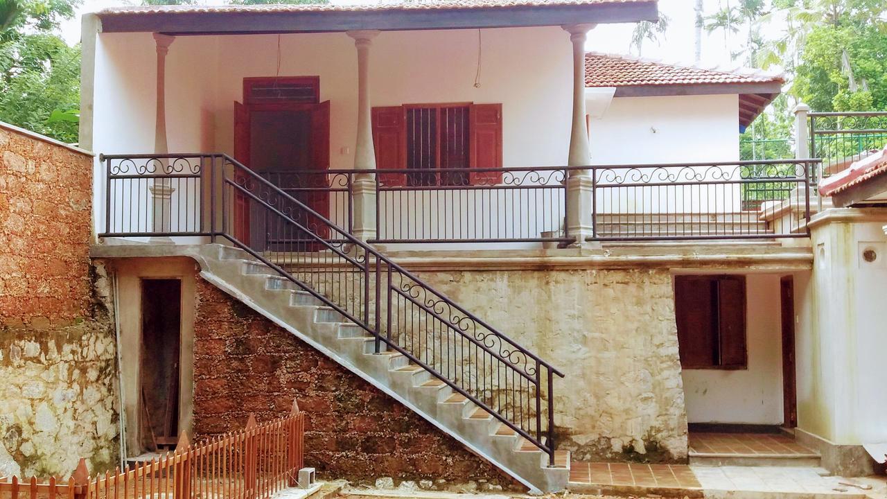 Siriniwasa Luxury Villa With Private Pool Индурува Екстериор снимка